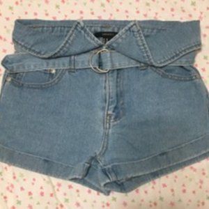 Forever 21 "collared" short shorts